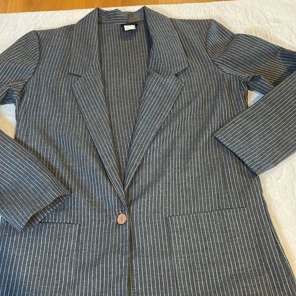 La Bene vintage, women’s suit, blazer, jacket, gray polyester, Orlon blend 9 /10 - Picture 8 of 12